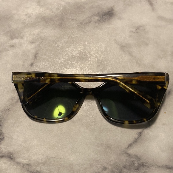 Kate Spade Tortoise Shell Sunglasses - Picture 6 of 16